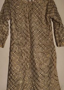 Elegant Gold Embroidered Kurta Set