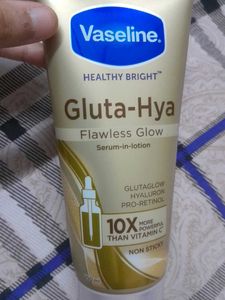 Vaseline Gluta-Hya serum-in-lotion