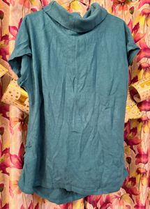 Teal Graphic Top