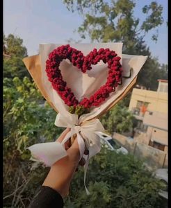 handmade crochet heart bouquet
