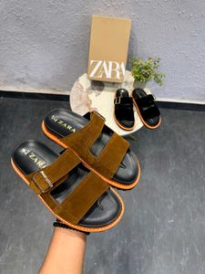 Zara slides