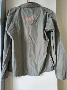 Women's Casual Button-Down Shirt