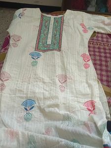 White Grand Kurti