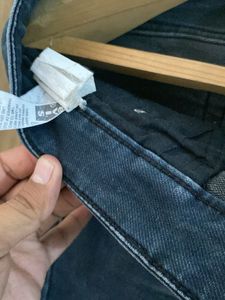 Levi's Dark Wash Straight Fit Jeans
