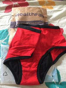 HealthFab Red & Black Period Panty