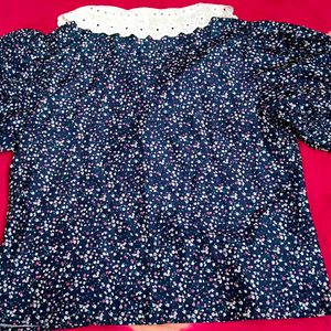 Floral Print Peter Pan Collar top
