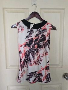 Stylish Abstract Print Sleeveless Top