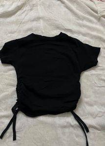 stretchable black top with side fit able ropes