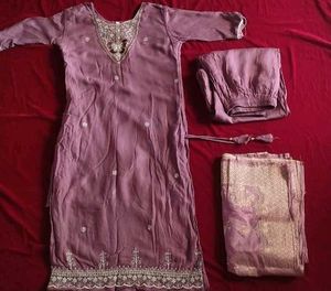 Elegant Kurta Set🌺🤍