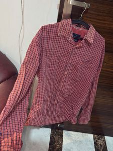 Stylish Men's Checked Long Sleeve Shirt
