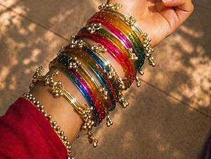 kashmiri glass bangles