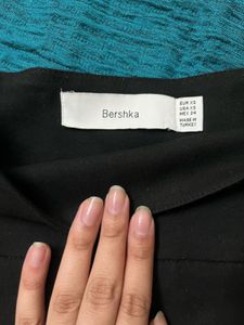 Bershka Black skirt