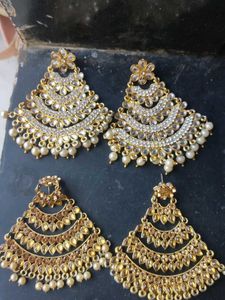 Earings