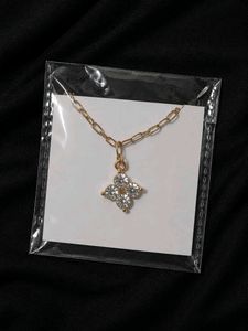 Elegant Gold chain crystal Charm Bracelet⭐✨
