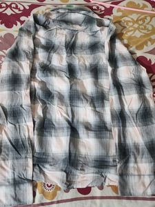 Men's Plaid Button-Down Shirt