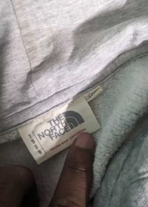 the north face hoodi