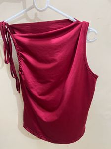 Stylish Red tie Shoulder Ruched Top