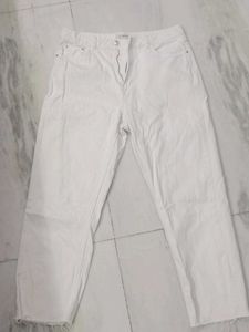 white denim jeans