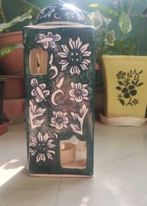 Decorative Tealight Holder with Floral Design
