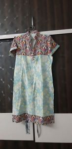 Multicolor kurti M.size