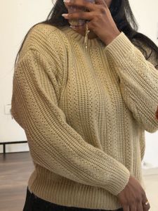 🤎 Cozy Beige Knit Sweater 🧶