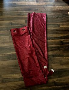 set of 4- 9 feet door curtain, ONLY 1 in sale
