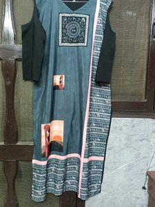 Elegant black printed Kurta Set with off shoulder