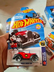 Hot Wheels lot ( price varies from 400-600)
