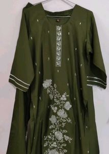 Elegant Olive Green Embroidered Kurta