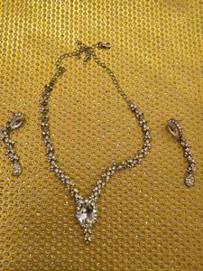 Sparkling Rhinestone Necklace & Earrings Set