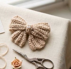 Handmade Pearl-Embellished Crochet Hair Bow - Beig