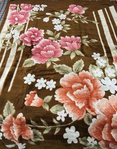 Cozy Floral Print Blanket