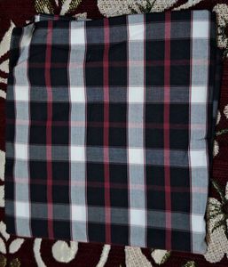 Checkered 100% Cotton Fabric 2.5 Mtr