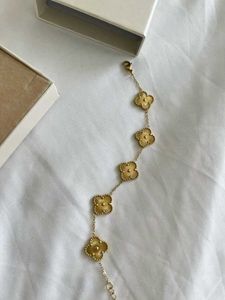 Gold Clover Bracelet With Free Heart Pendant