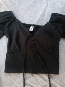Stylish Black Puff Sleeve Top