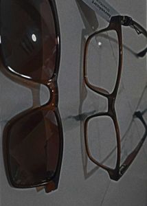 completelynew lenskart flip in brown colour