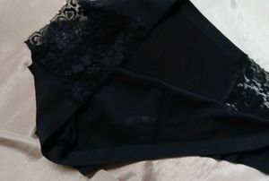 Elegant Black Lace Bra