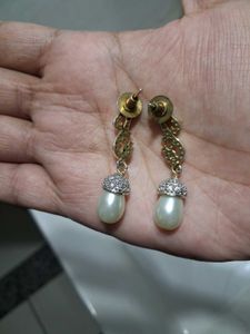 Pearl &amp; Diamond artifical earrings