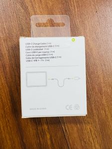 USB-C Charge Cable (1m)