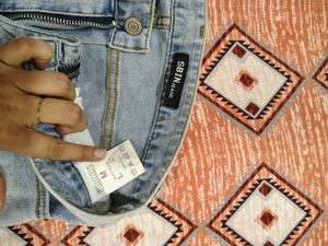 Light Wash Flared Jeans