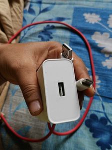 OnePlus 100W SUPERVOOC Charger