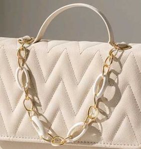 Chic Quilted Chain Bag