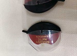 Shaggy Matte Lipstick (2 shades)