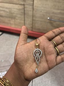 Exquisite Diamond Pendant Necklace