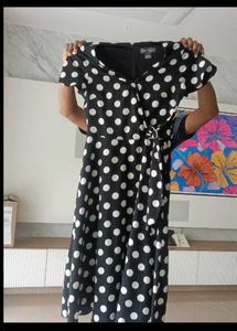 Chic Polka Dot Wrap Dress