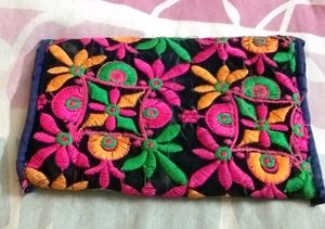 Embroidered 4-sections(pockets) Velvet Handpurse