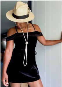 Chic Black Velvet Mini Dress