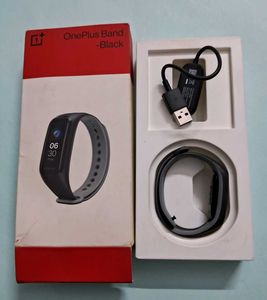 OnePlus Smart Fitness Tracker Band