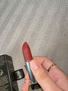 Guerlain Rouge Luxurious Velvet Lipstick