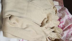 Vintage Cream Gloves